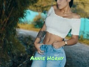 Annie_Horny