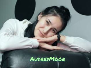 AudreyMoor Gothicorgien