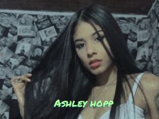 Ashley_hopp