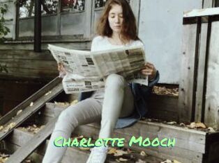 Charlotte_Mooch