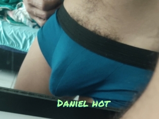 Daniel_hot