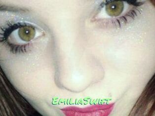 Emilia_Swift