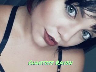 Giantess_Raven