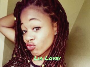 Lia_Lovey
