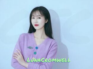 LunaCromwell Gothicorgien
