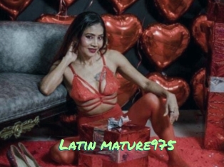 Latin_mature975