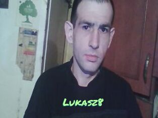 Lukasz8