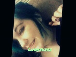 Lunaskyee