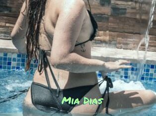 Mia_Dias