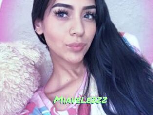 Miavelezzz