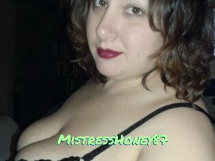 MistressHoney87