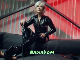 NadiaDom Gothicorgien