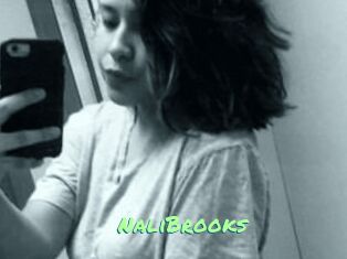 Nali_Brooks