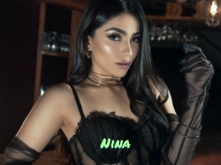 nina Gothicorgien