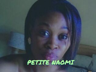PETITE_NAOMI