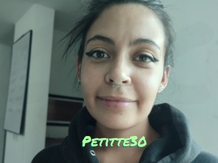 Petitte30