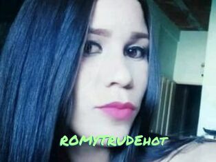 ROMYTRUDEhot Gothicorgien