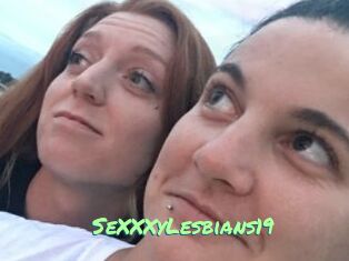 SeXXXyLesbians19