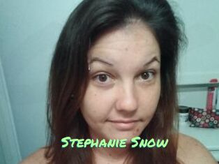 Stephanie_Snow