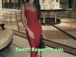 Sweet_Brunette_girl