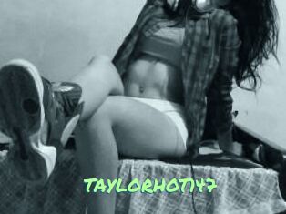 TAYLORHOT147