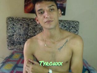 Tyronxx