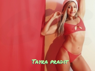 tayra_pradit Gothicorgien