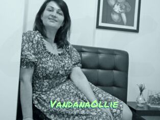 VandanaOllie